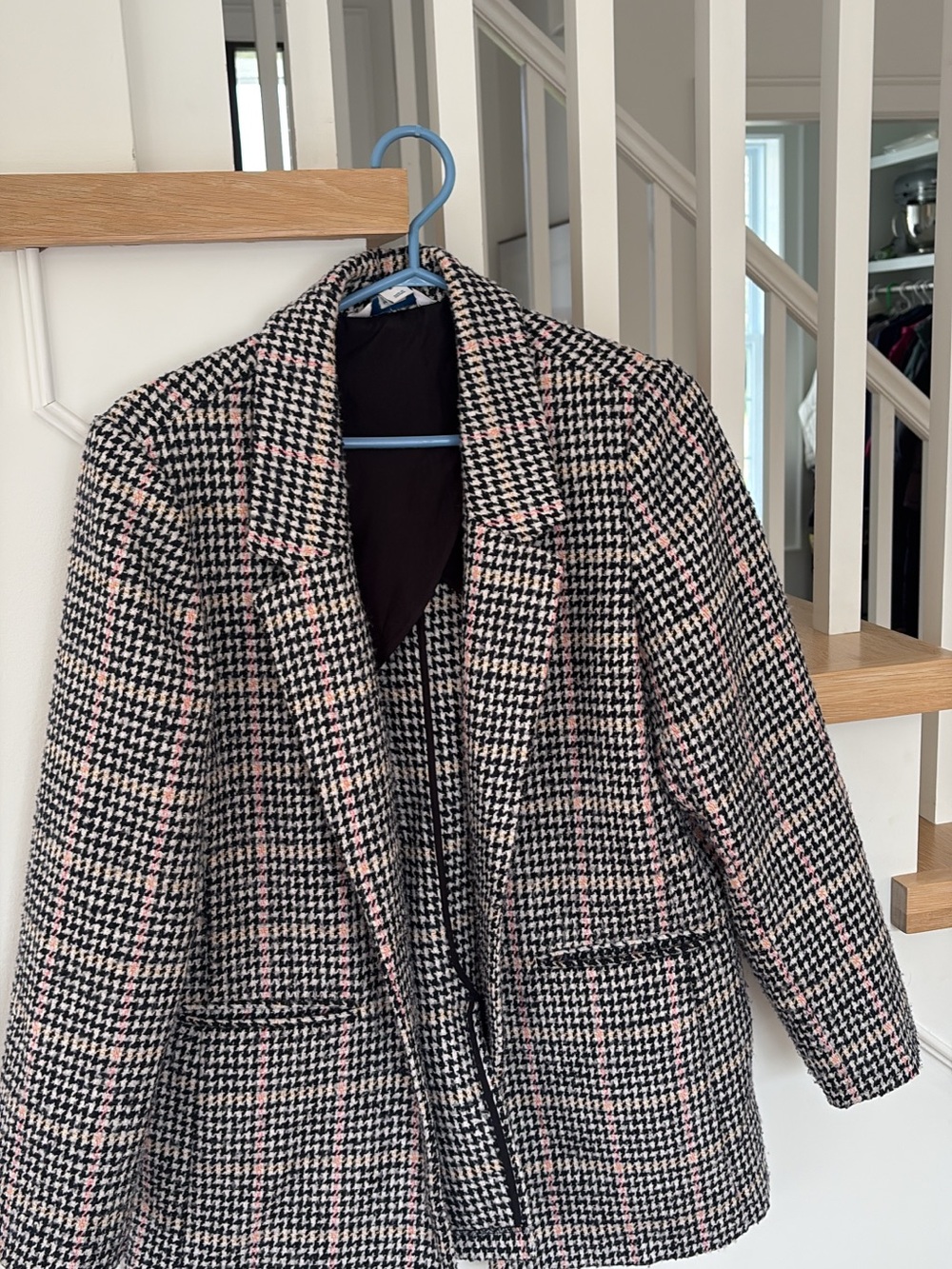 Old Navy Pink & Black Houndstooth Longline Blazer